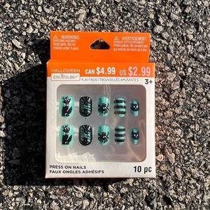 Kids Halloween nails